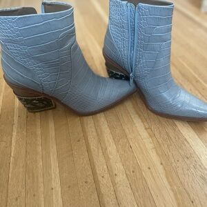 Adorable Gianni Binni